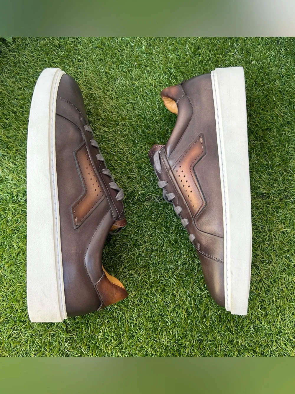 Magnanni Men's Phoenix Lace Up Sneakers Core: Grey/Brown size 10 Like new/no box